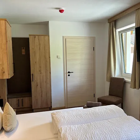 Steinbichler Nussdorf am Attersee